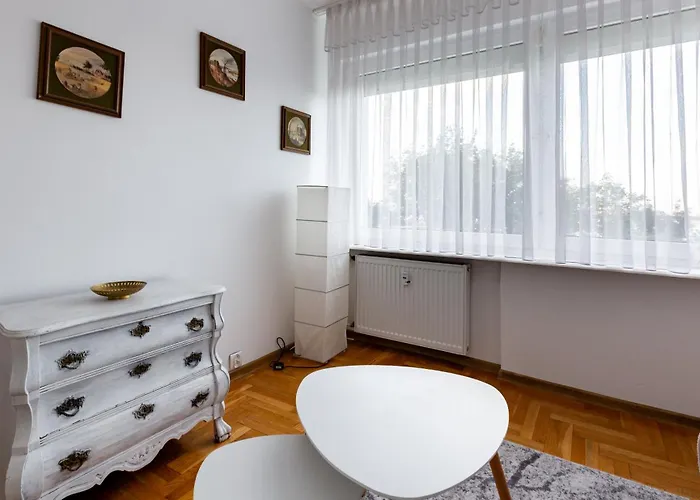 Glowna Spacious By Bookinghost * Gdynia